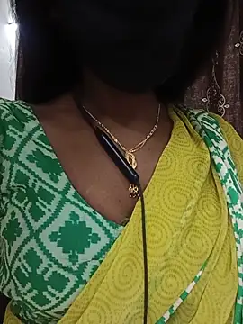 Snapshot of kavya-telugu84 chatting on 06/13/26, 10:08 kavya-telugu84 online show from 06/13/26, 10:08