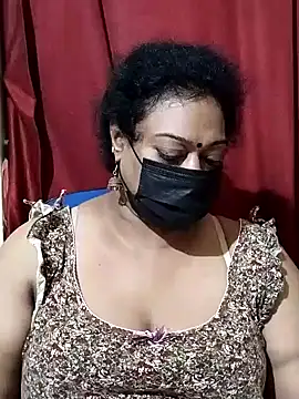 Snapshot of surekha-30 chatting on 09/11/25, 11:38 surekha-30 online show from 09/11/25, 11:38