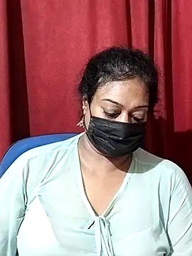 Snapshot of surekha-30 chatting on 11/30/25, 05:50 surekha-30 online show from 11/30/25, 05:50