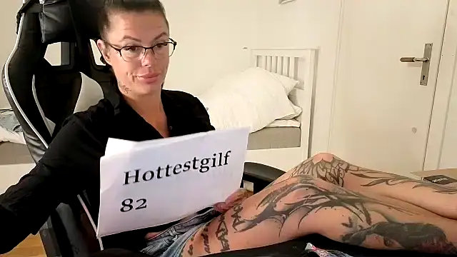 sexygilf82 online show from 07/19/26, 07:39