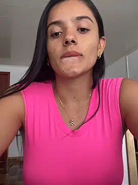 Snapshot of AnaaFaith_ chatting on 10/02/25, 06:26 AnaaFaith online show from 10/02/25, 06:26