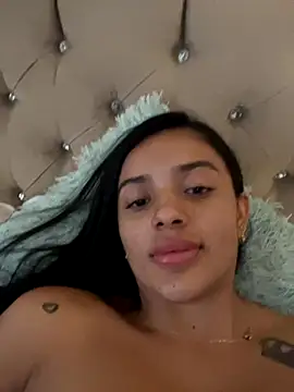 Snapshot of AnaaFaith_ chatting on 10/20/25, 07:36 AnaaFaith online show from 10/20/25, 07:36