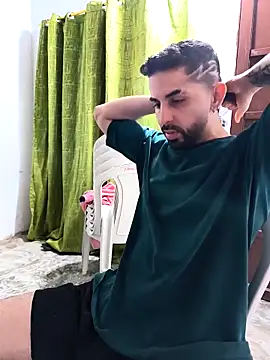 giannis090 online show from 02/26/26, 03:38