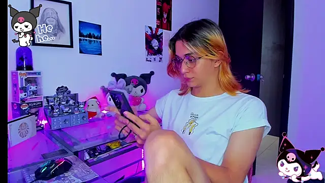 KeitaMoon online show from 11/19/25, 07:58