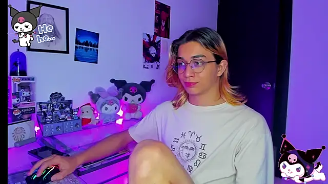 KeitaMoon online show from 11/24/25, 07:46