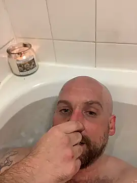 Mrbenm online show from 10/27/25, 09:30