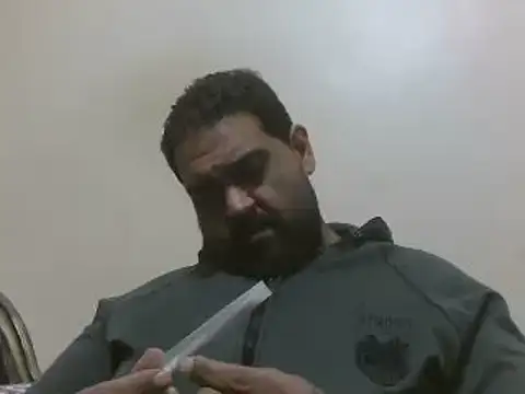 elpoop7305 online show from 12/15/25, 11:25