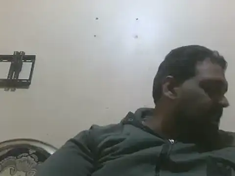 elpoop7305 online show from 04/18/26, 09:15