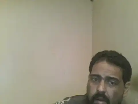 Snapshot of elpoop7305 chatting on 06/07/26, 11:14 elpoop7305 online show from 06/07/26, 11:14