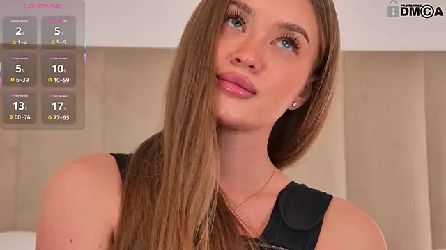 SkylarVoxx online show from 12/02/25, 01:17