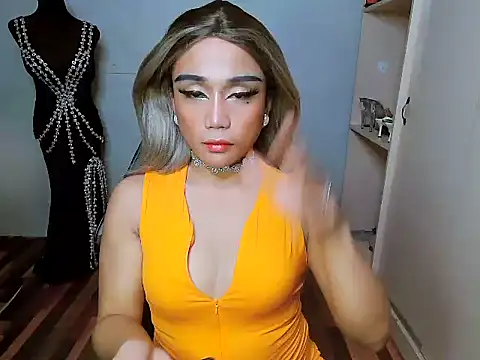 YourNikkieXxx online show from 12/23/25, 09:29