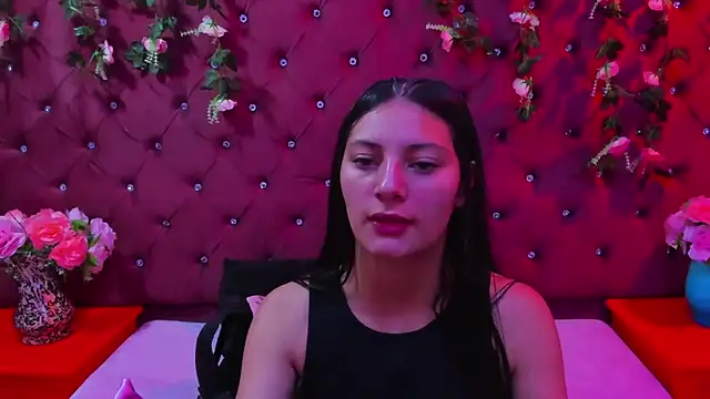  Luna Bennett online show from 11/09/25, 01:20