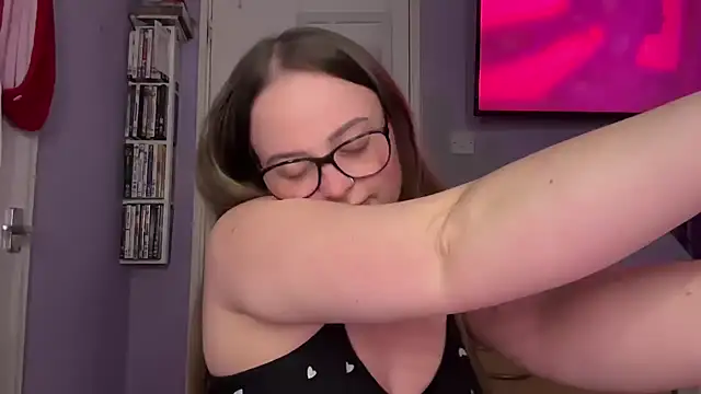 SexySashaxox online show from 03/26/26, 09:53