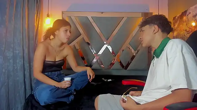 ChanellandMax online show from 12/14/25, 01:49