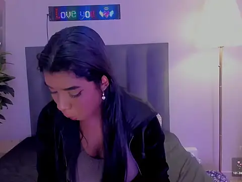 KendraChavez  online show from 02/18/26, 09:33