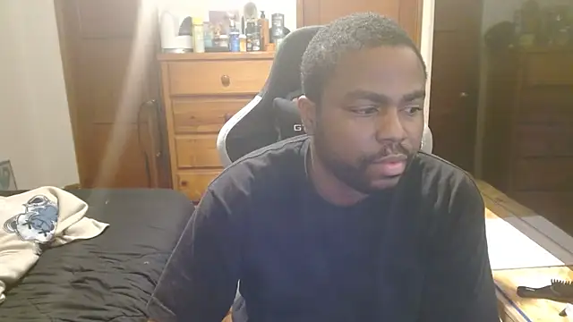 Breadwinnah online show from 12/23/25, 07:06