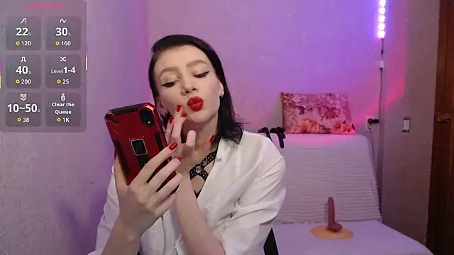 Snapshot of Steffy_Red_Candy chatting on 11/28/25, 10:56 Steffy Red Candy online show from 11/28/25, 10:56