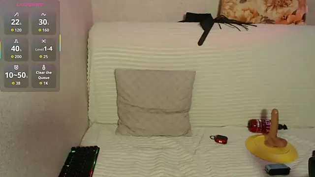 Snapshot of Steffy_Red_Candy chatting on 12/04/25, 11:35 Steffy Red Candy online show from 12/04/25, 11:35