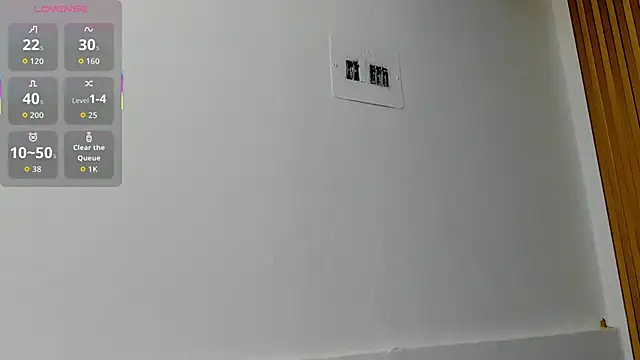 Snapshot of VioletRose_as chatting on 02/13/26, 07:54 VioletRose as online show from 02/13/26, 07:54