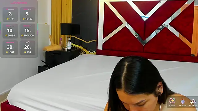 Snapshot of VioletRose_as chatting on 02/25/26, 07:56 VioletRose as online show from 02/25/26, 07:56