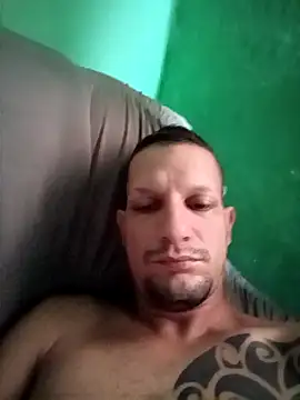 renanvalentim online show from 03/24/26, 12:43