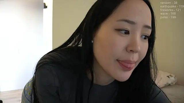 Snapshot of _JiKey_ chatting on 12/05/24, 11:49 JiKey online show from 12/05/24, 11:49