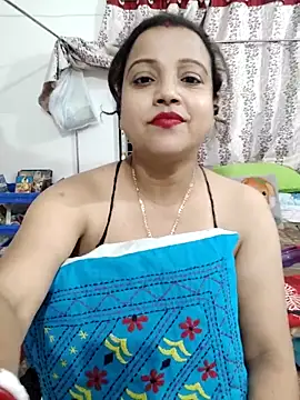 Snapshot of hornypiu697 chatting on 04/18/26, 07:07 hornypiu697 online show from 04/18/26, 07:07
