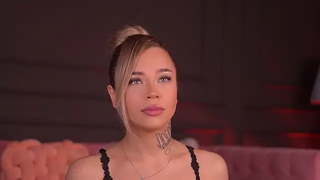 NickyBenz online show from 12/19/25, 07:32