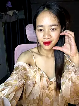 Snapshot of TiNa_04 chatting on 09/08/25, 02:27 TiNa 04 online show from 09/08/25, 02:27