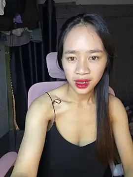 Snapshot of TiNa_04 chatting on 09/09/25, 06:24 TiNa 04 online show from 09/09/25, 06:24