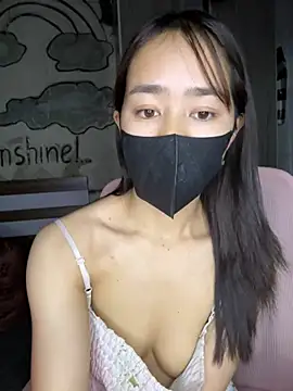 Snapshot of TiNa_04 chatting on 01/15/26, 08:41 TiNa 04 online show from 01/15/26, 08:41