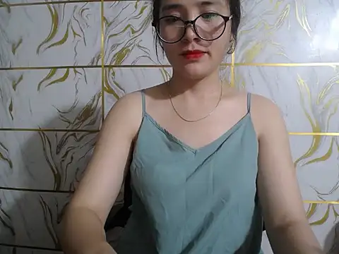 Lyzizi lovely09 online show from 07/10/26, 07:12