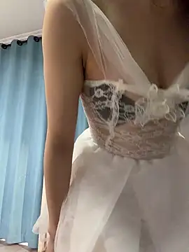 Yiyi-707 online show from 02/25/26, 10:25