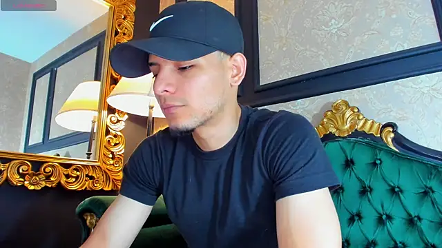Snapshot of AlessandroKiing chatting on 05/26/26, 09:11 AlessandroKiing online show from 05/26/26, 09:11