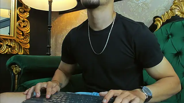 AlessandroKiing online show from 08/01/26, 10:08