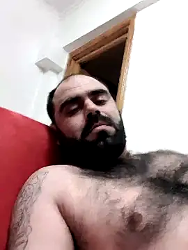 body02081 online show from 09/28/25, 02:28