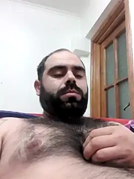 body02081 online show from 10/06/25, 03:31