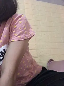 Snapshot of QuingLin chatting on 09/14/25, 08:02 QuingLin online show from 09/14/25, 08:02