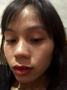 Snapshot of QuingLin chatting on 10/25/25, 07:05 QuingLin online show from 10/25/25, 07:05