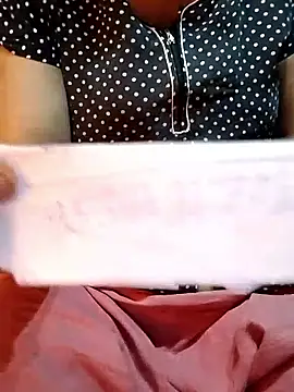 rani8008 online show from 02/21/26, 01:50