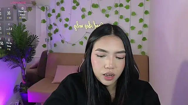 Snapshot of Ameliiaa_tay chatting on 09/17/25, 11:34 Ameliiaa tay online show from 09/17/25, 11:34