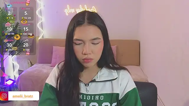 Snapshot of Ameliiaa_tay chatting on 10/04/25, 11:30 Ameliiaa tay online show from 10/04/25, 11:30