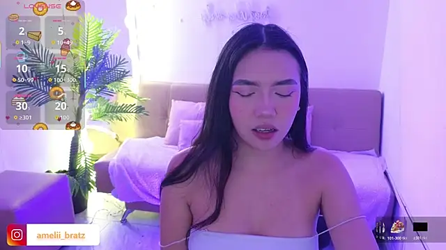 Snapshot of Ameliiaa_tay chatting on 10/30/25, 11:33 Ameliiaa tay online show from 10/30/25, 11:33