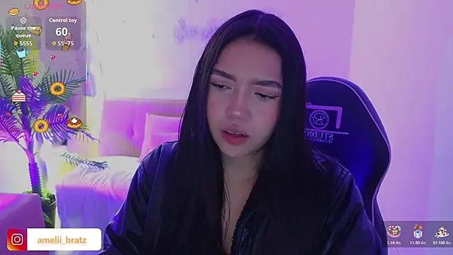 Snapshot of Ameliiaa_tay chatting on 11/10/25, 11:31 Ameliiaa tay online show from 11/10/25, 11:31