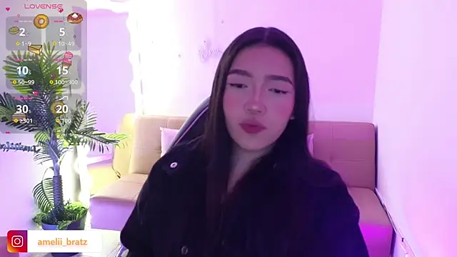 Snapshot of Ameliiaa_tay chatting on 12/04/25, 11:41 Ameliiaa tay online show from 12/04/25, 11:41