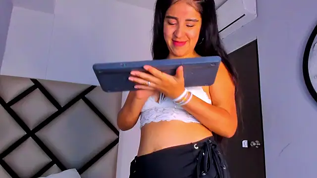 Lucy-23 online show from 03/27/26, 05:02