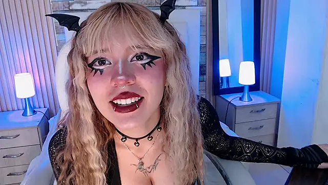 rihonna hs8 online show from 09/13/25, 12:38