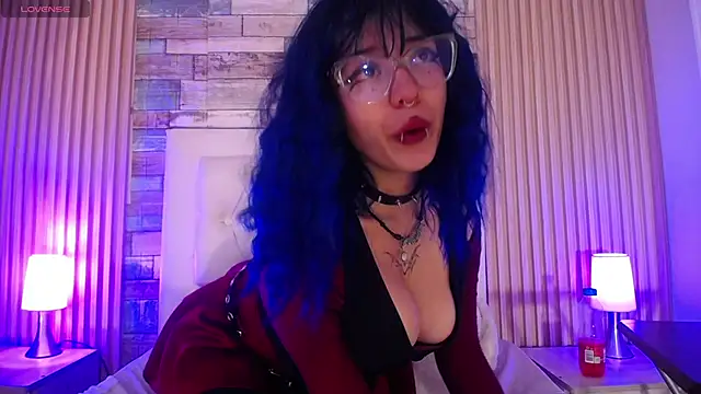 rihonna hs8 online show from 04/06/26, 07:26