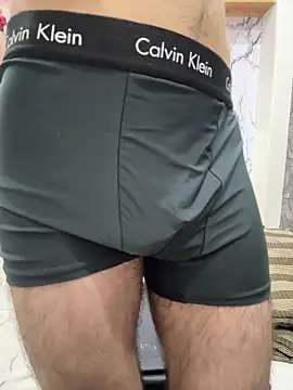 coupleyug online show from 04/04/26, 03:42