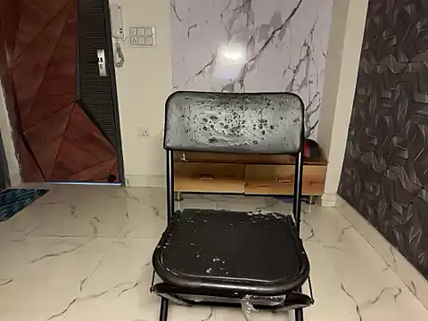 coupleyug online show from 04/06/26, 03:13